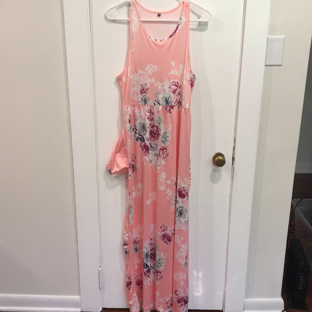 Cute floral maxi dress